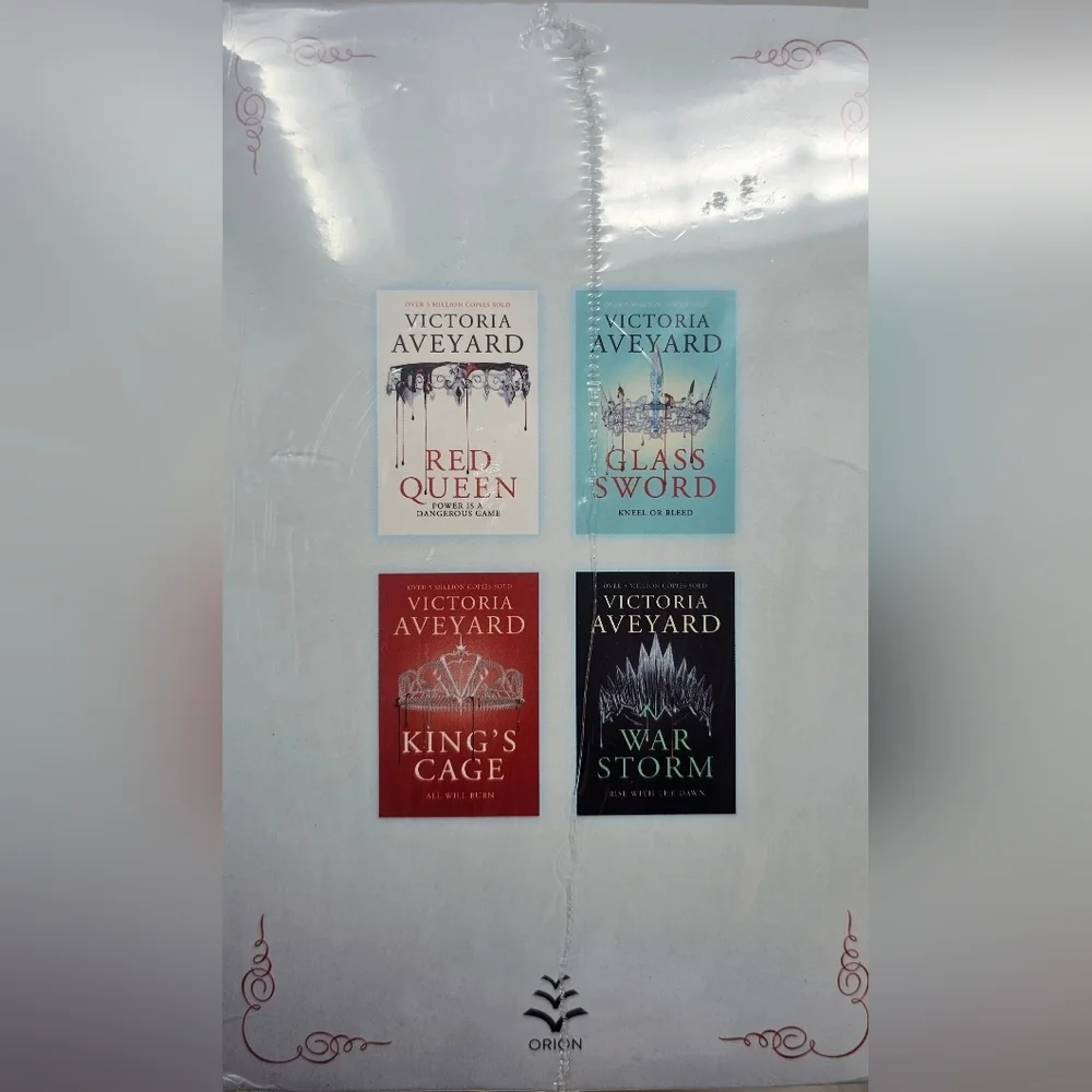 *$OLD*Red Queen Series 4 Books Collection Box Set by Victoria Aveyard-Paperback - Picture 2 of 6